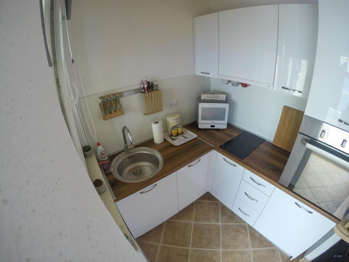 Apartment And Room Sveti Jakov Dubrovnik Luaran gambar