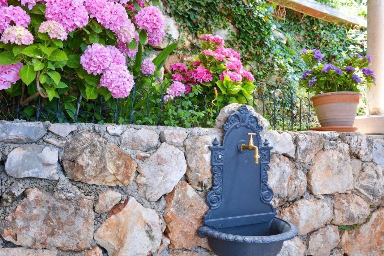 Apartment And Room Sveti Jakov Dubrovnik Luaran gambar